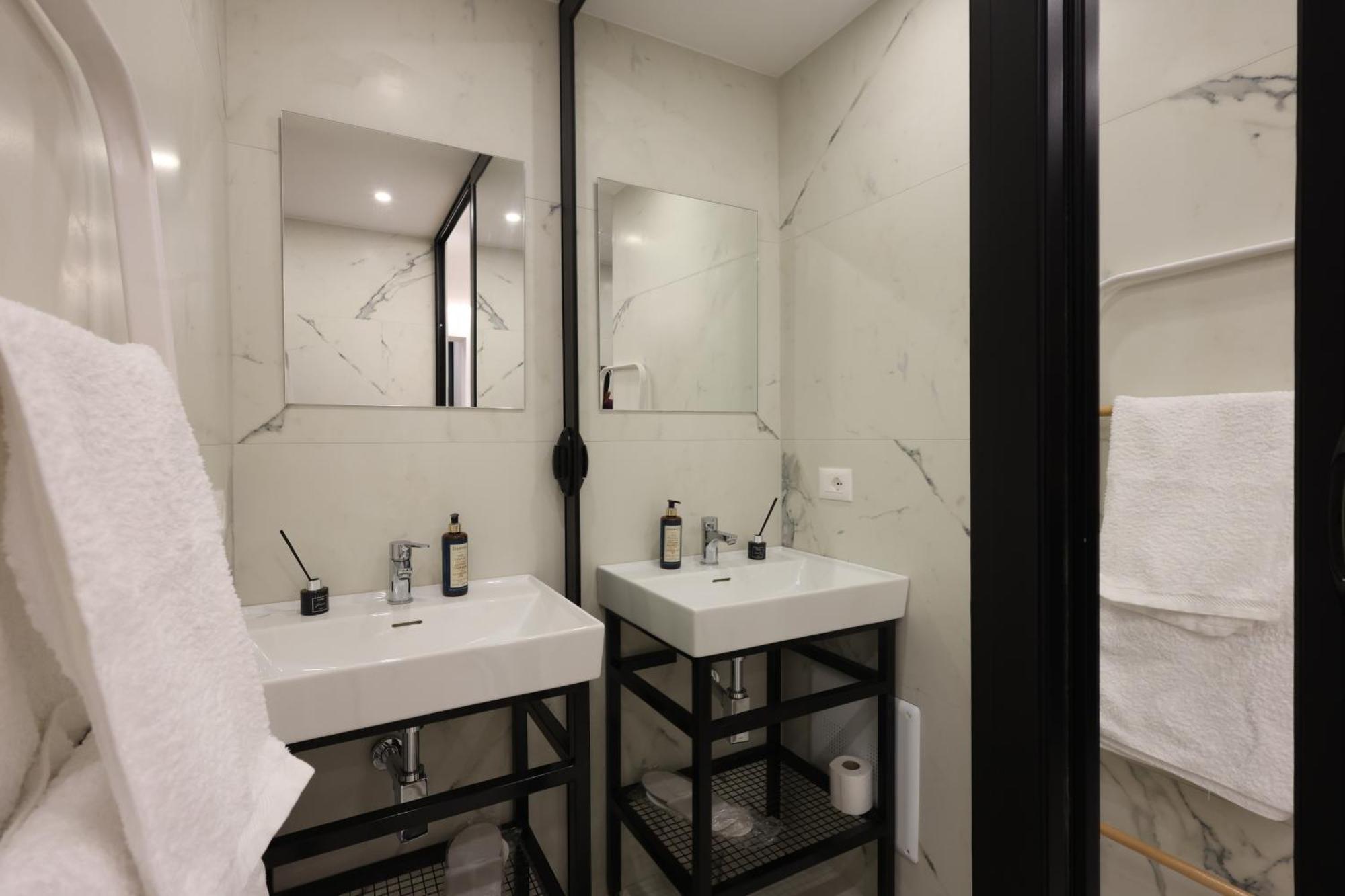 Come&Recome Tirana Apartments Ngoại thất bức ảnh